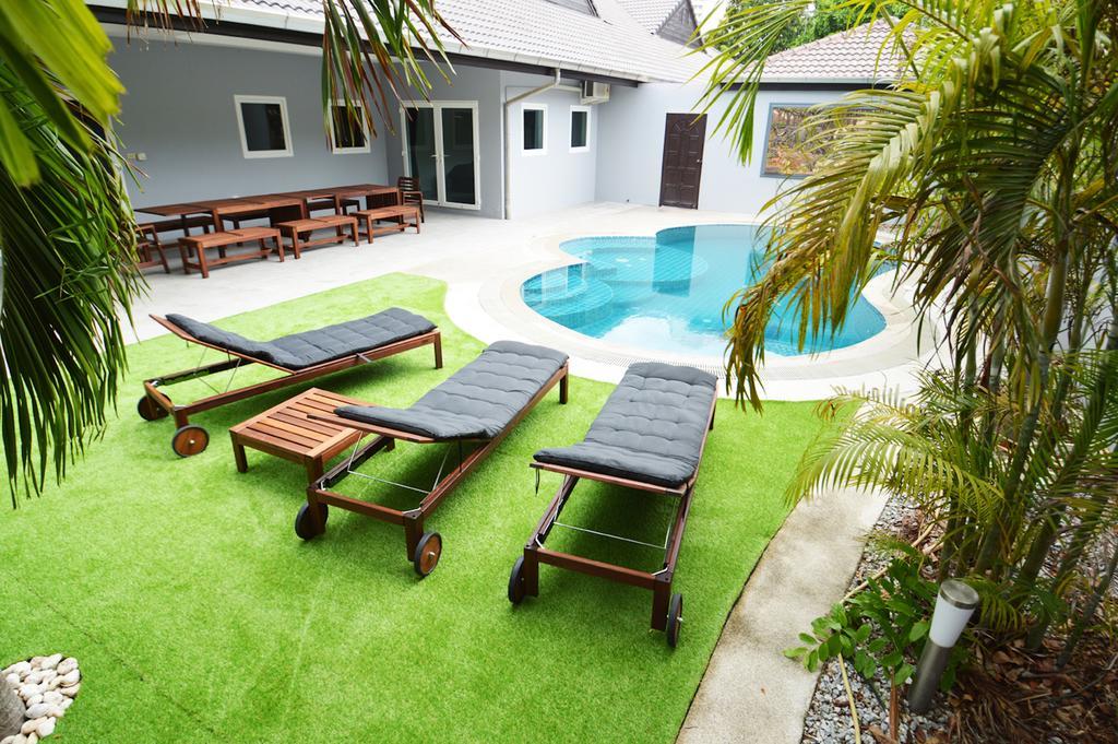 Ruamchok Ocean View Apartamento Pattaya Exterior foto