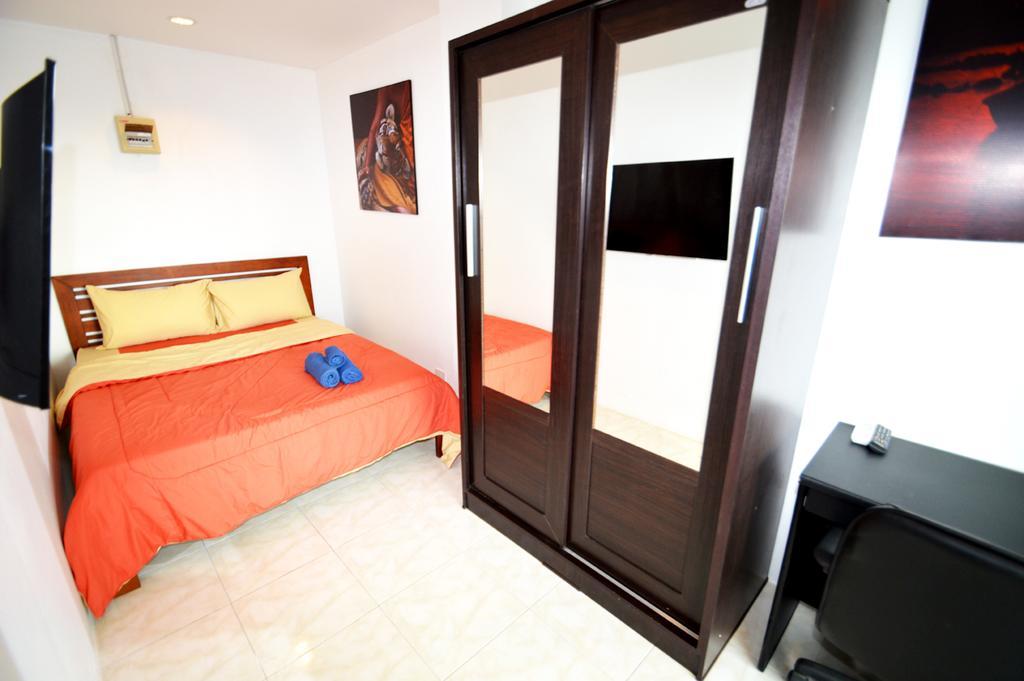 Ruamchok Ocean View Apartamento Pattaya Exterior foto