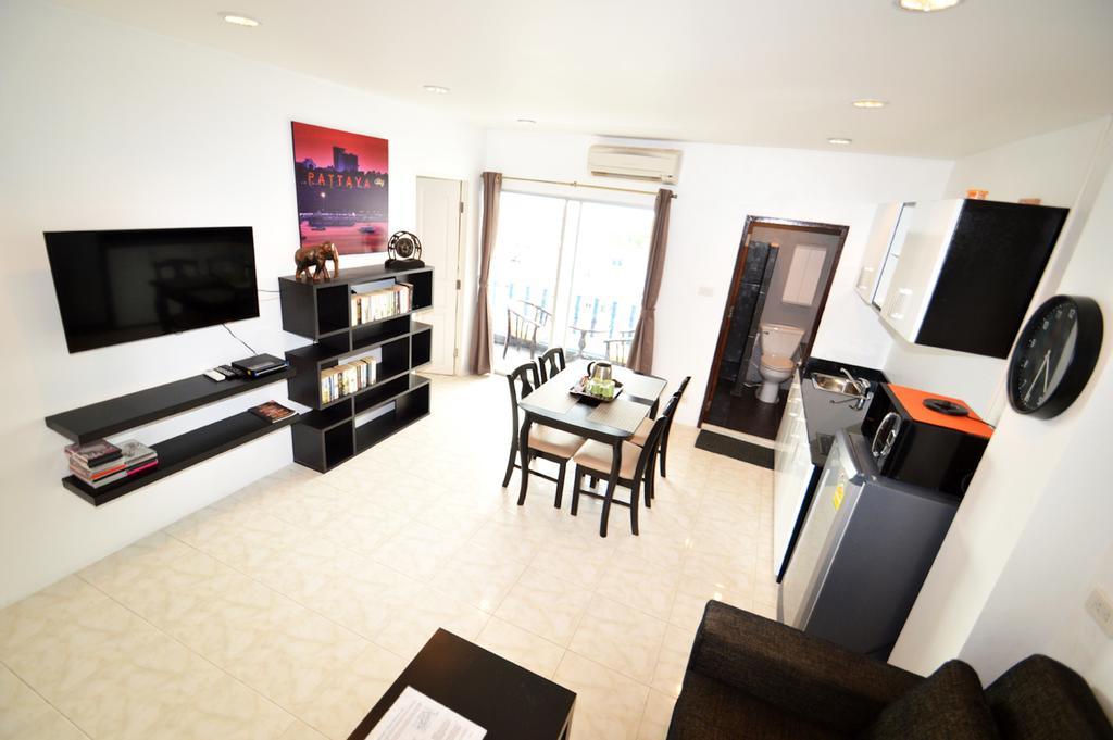 Ruamchok Ocean View Apartamento Pattaya Exterior foto