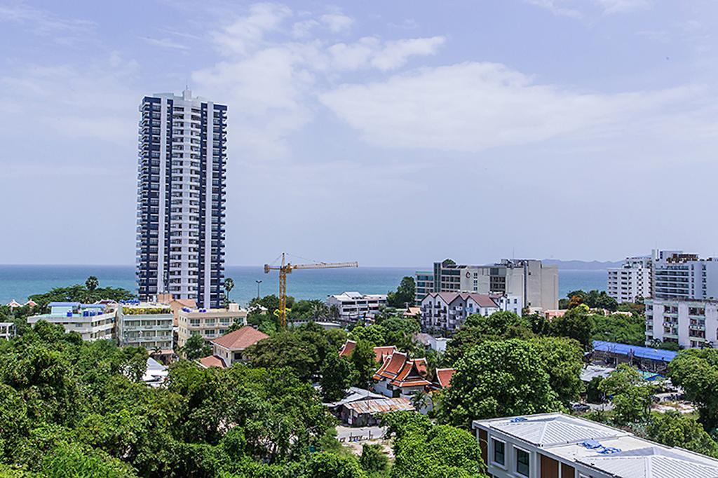 Ruamchok Ocean View Apartamento Pattaya Exterior foto