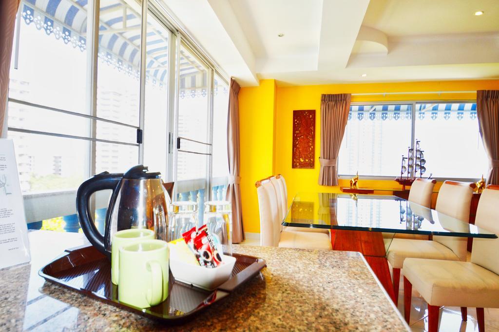 Ruamchok Ocean View Apartamento Pattaya Exterior foto